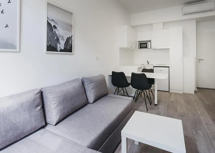 Mika Apartment And Studios